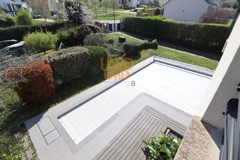 Villa - 279 m² - 7 pièces