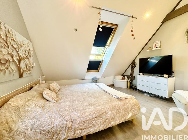 Maison - 178 m² - 8 pièces