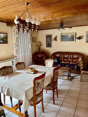 Maison de village - 529 m² - 4 pièces