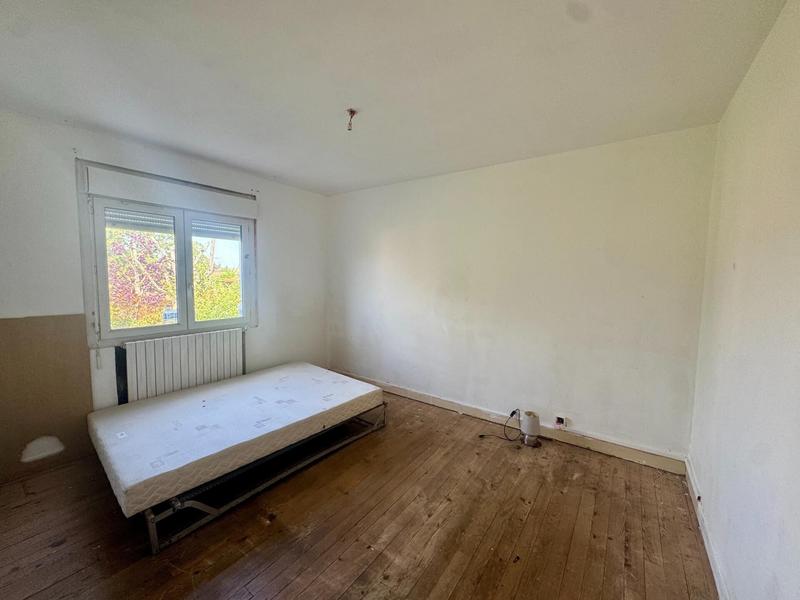 Maison - 110 m² - 6 pièces