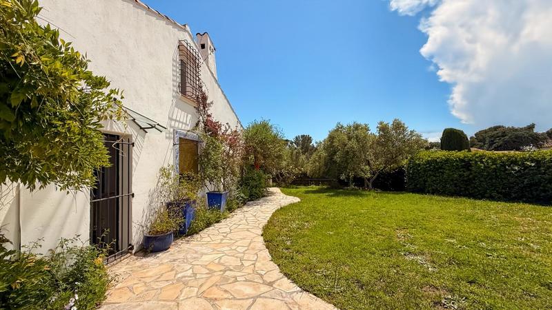 Villa - 182 m² - 5 pièces