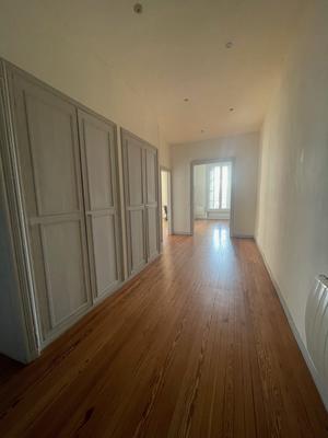 Appartement - 98 m² - 3 pièces