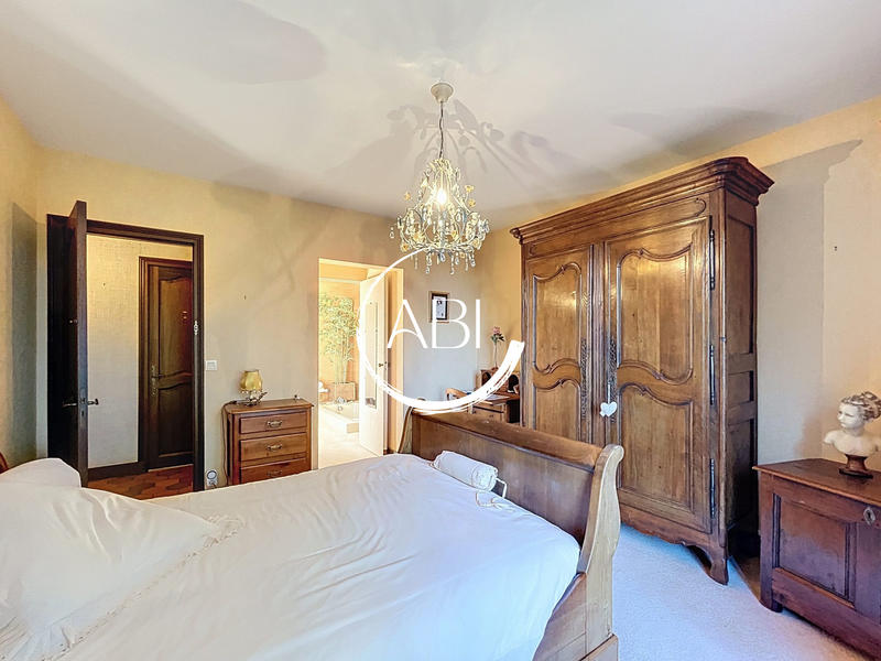 Maison ancienne - 140 m² - 6 pièces