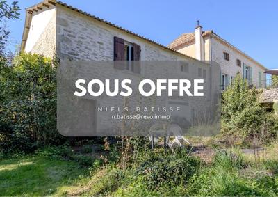 Maison - 215 m² - 6 pièces