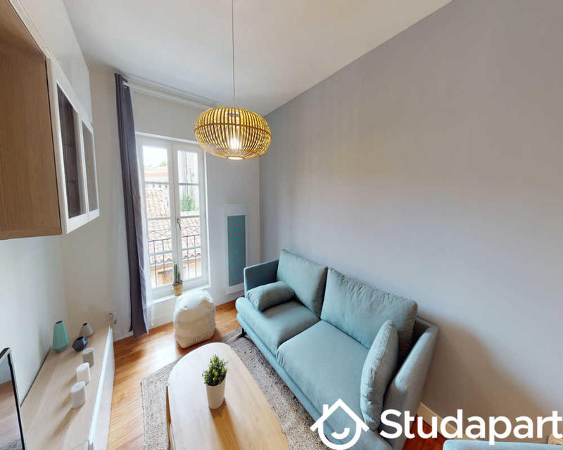 Chambre - 120 m² - 1 pièce