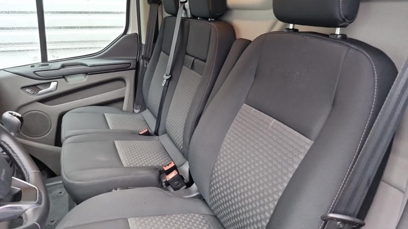 Ford Transit Custom Fourgon 280 L1h1 2.0 Ecoblue 130 Trend Busine