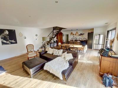 Maison de village - 169 m² - 7 pièces