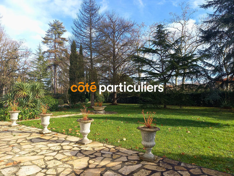 Maison - 174 m² - 7 pièces