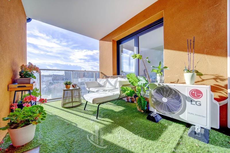 Appartement - 80 m² - 4 pièces