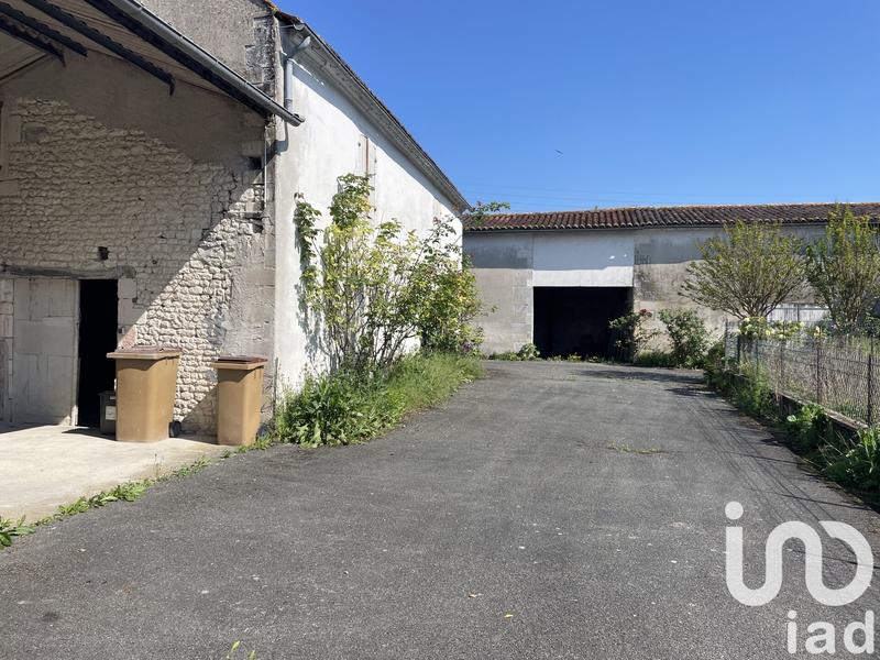 Maison - 300 m² - 12 pièces