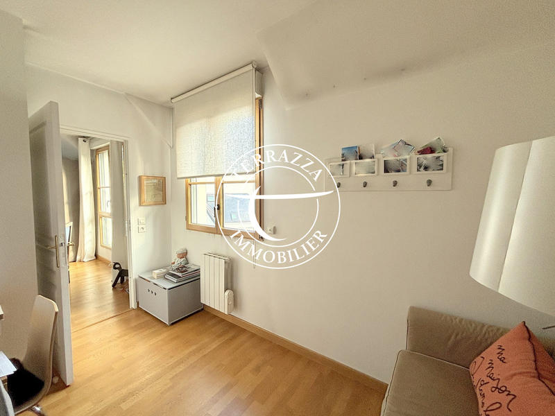 Appartement - 101 m² - 5 pièces