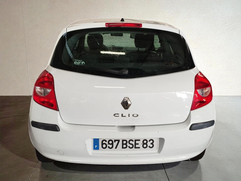 Renault Clio III 1.2 Tce 100 Expression 3p