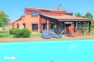 Maison d'architecte - 234 m² - 9 pièces