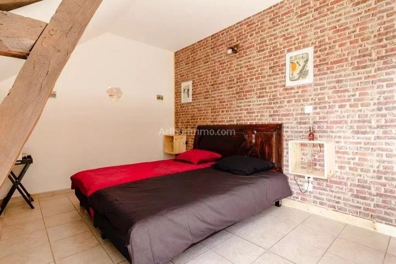 Maison - 313 m² - 10 pièces