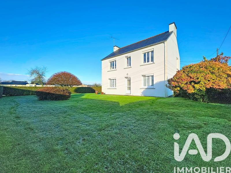 Maison - 96 m² - 5 pièces