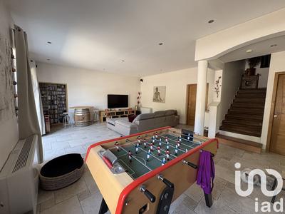 Maison - 210 m² - 8 pièces