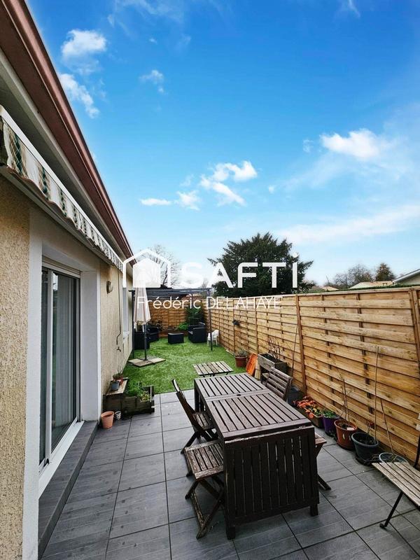 Maison - 87 m² - 5 pièces