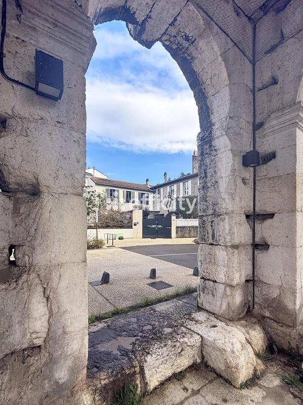 Maison - 137 m² - 6 pièces