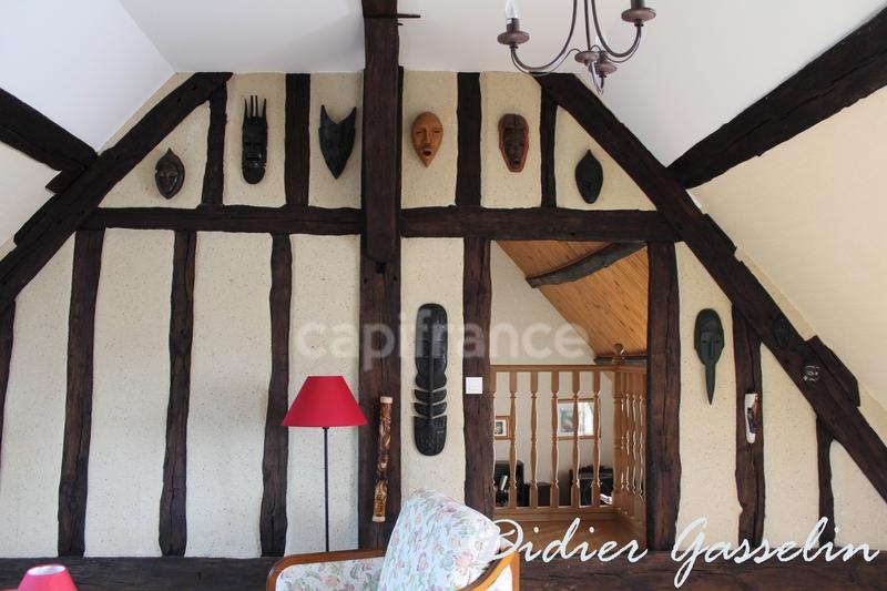 Maison - 351 m² - 10 pièces