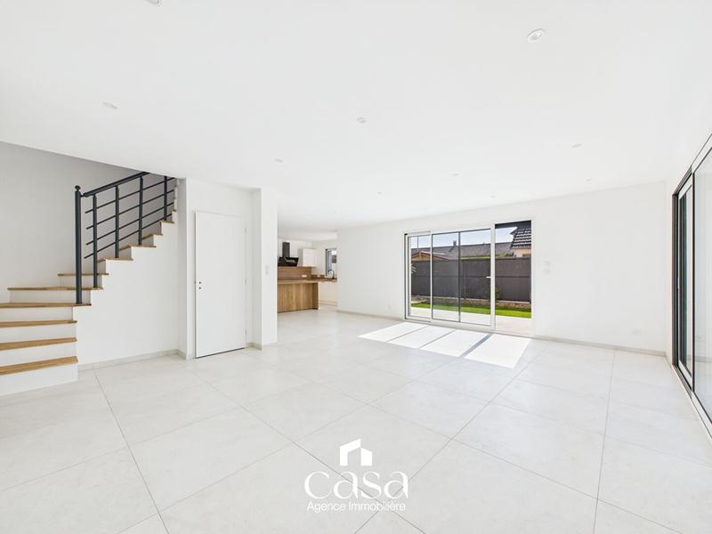 Maison - 142 m² - 6 pièces