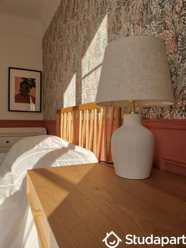 Chambre - 12 m² - 1 pièce