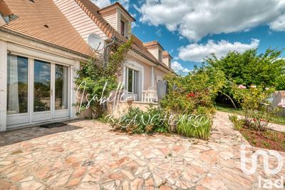 Maison - 217 m² - 10 pièces