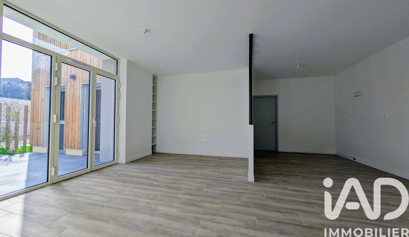 Appartement - 63 m² - 2 pièces