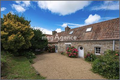 Maison en pierre - 131 m² - 5 pièces