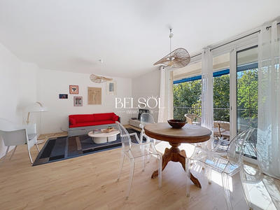 Appartement - 70 m² - 3 pièces