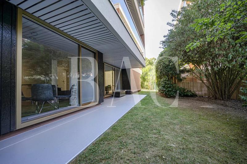 Appartement - 115 m² - 4 pièces