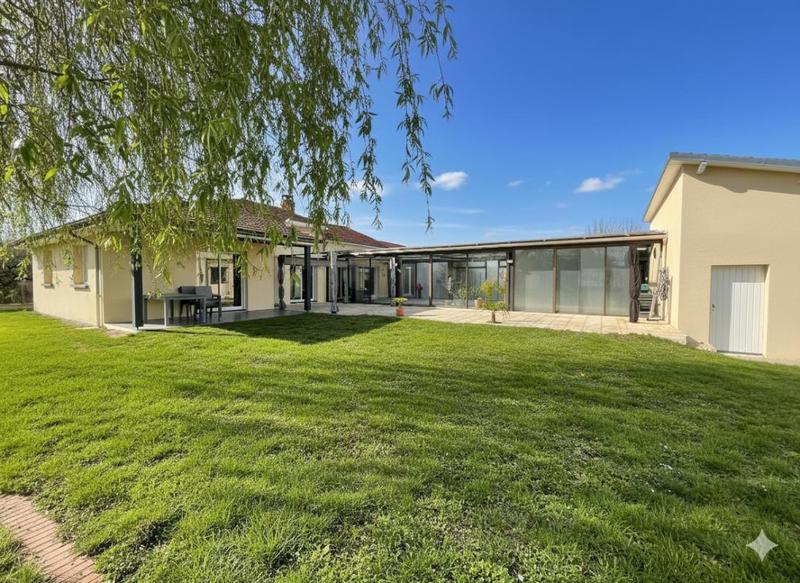 Maison - 175 m² - 6 pièces