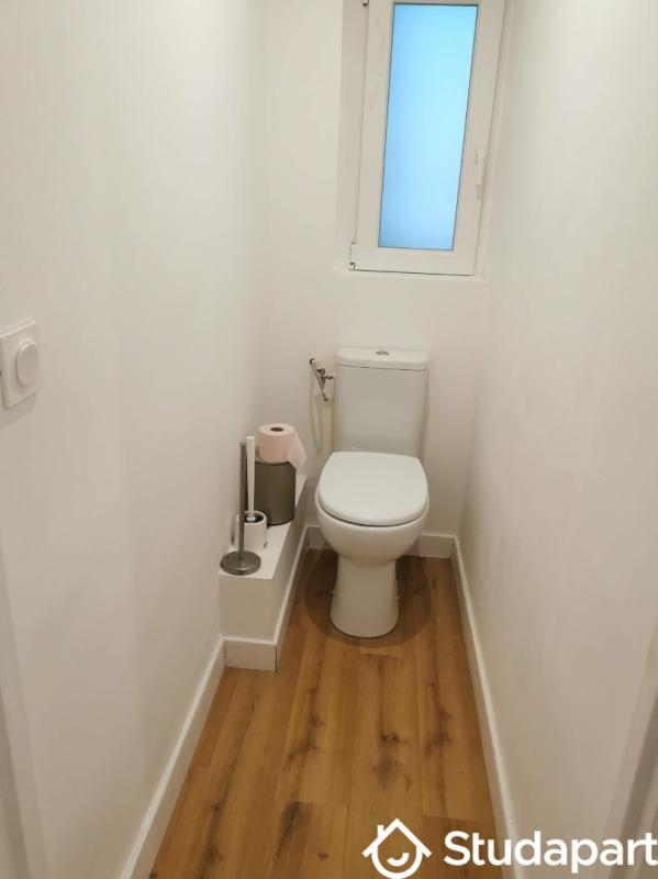 Chambre - 9 m² - 1 pièce