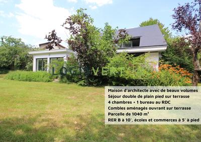 Maison - 205 m² - 10 pièces