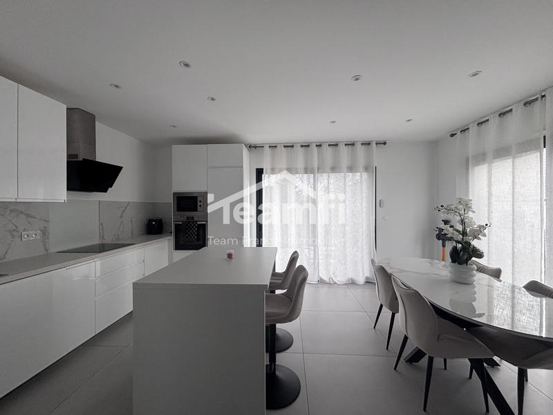 Maison contemporaine - 146 m² - 5 pièces