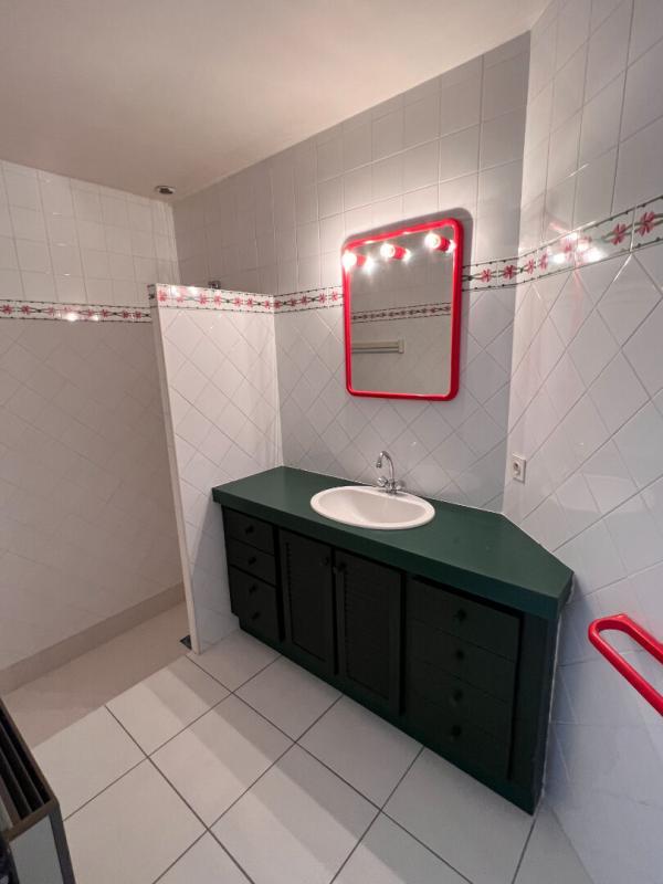 Villa - 225 m² - 6 pièces