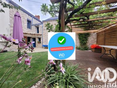 Maison - 104 m² - 5 pièces