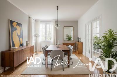 Maison - 98 m² - 5 pièces