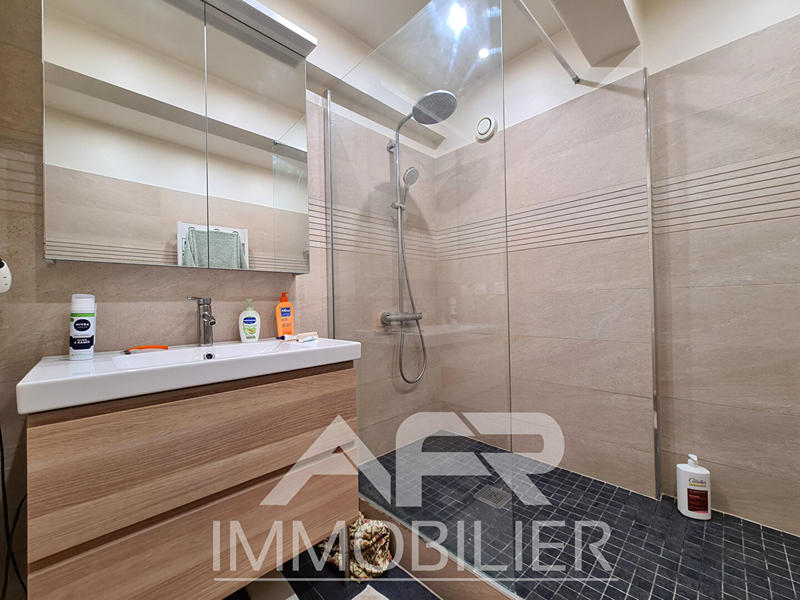 Appartement - 61 m² - 2 pièces