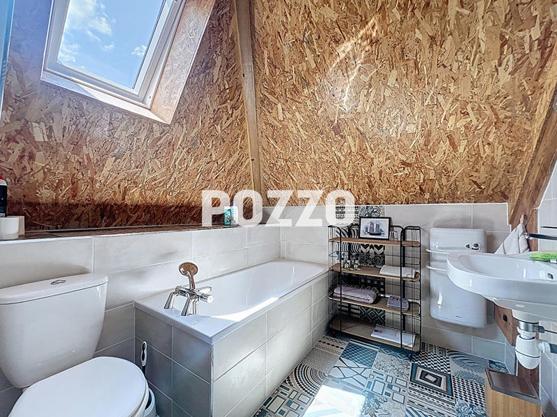 Maison - 120 m² - 5 pièces