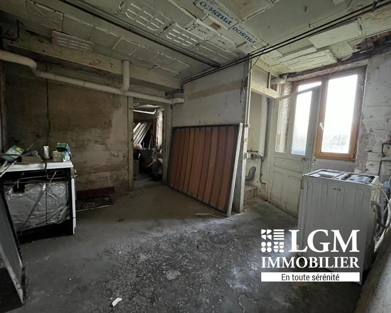 Immeuble - 104 m² - 4 pièces