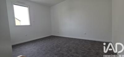 Maison - 96 m² - 5 pièces