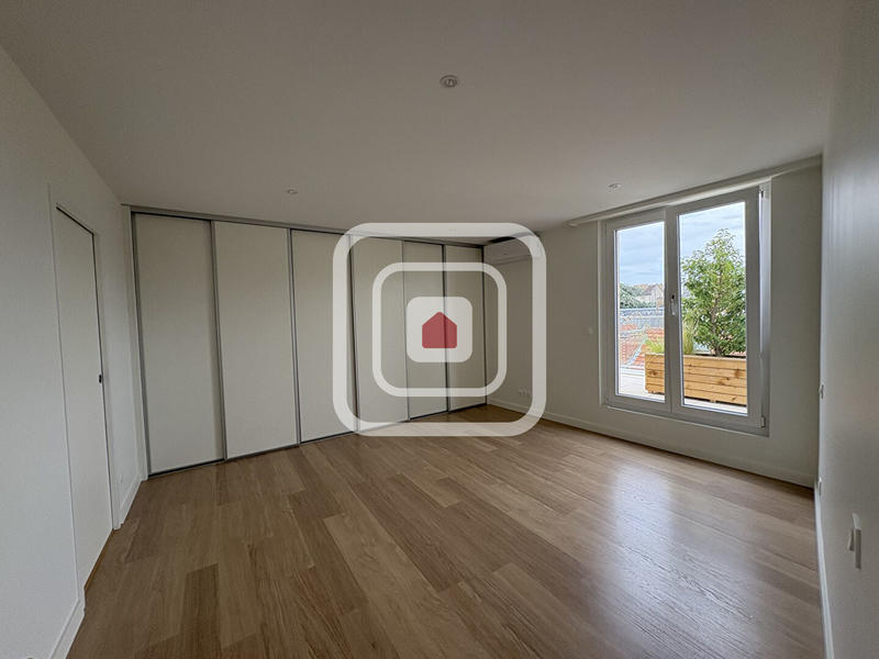 Appartement - 127 m² - 5 pièces