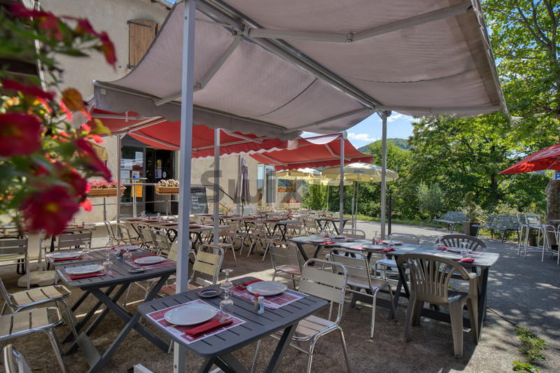 Propriété - 440 m² - 20 pièces