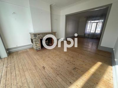 Maison - 226 m² - 12 pièces