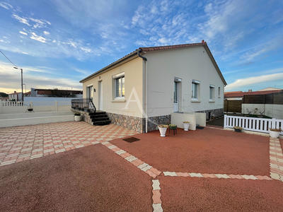 Maison - 110 m² - 4 pièces