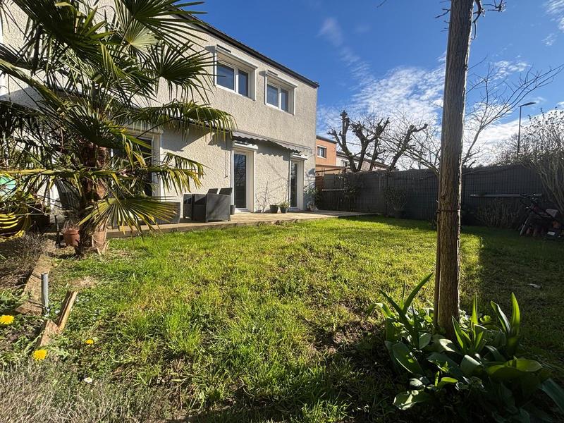 Maison - 114 m² - 6 pièces