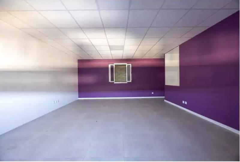 Local d'activités - 95 m²