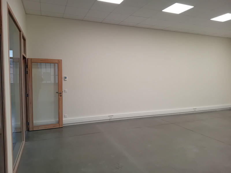 Bureau - 85 m²