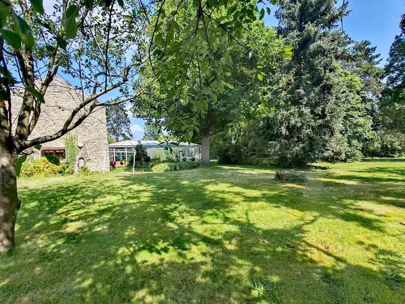 Maison - 200 m² - 6 pièces