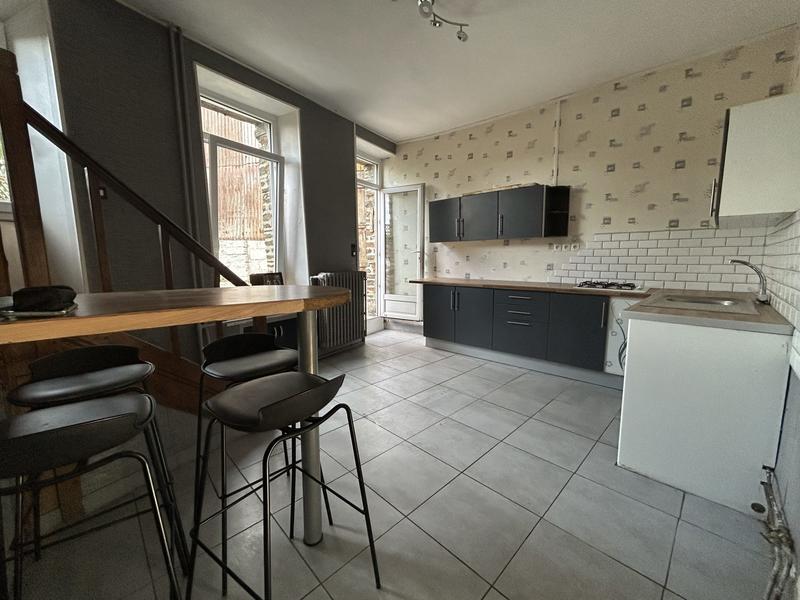 Maison ancienne - 115 m² - 5 pièces